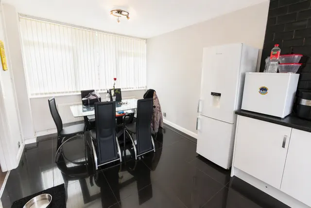 Photo 3 — Bramall Court, Peterborough PE3 9RD