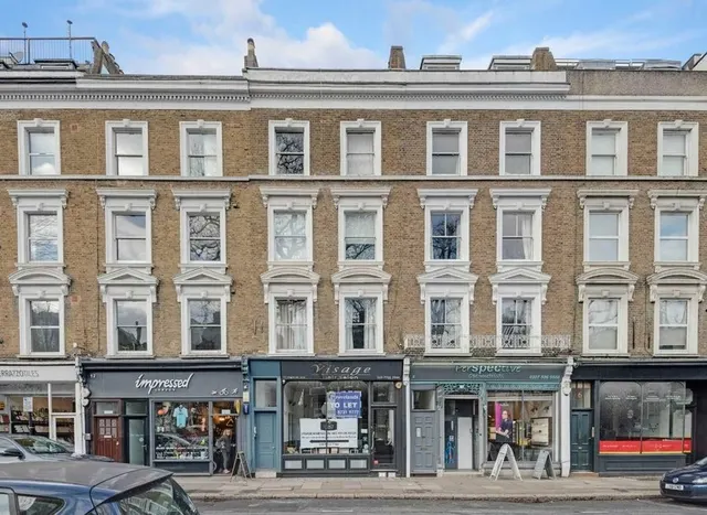 Englands Lane, Belsize Park, NW3, photo 1