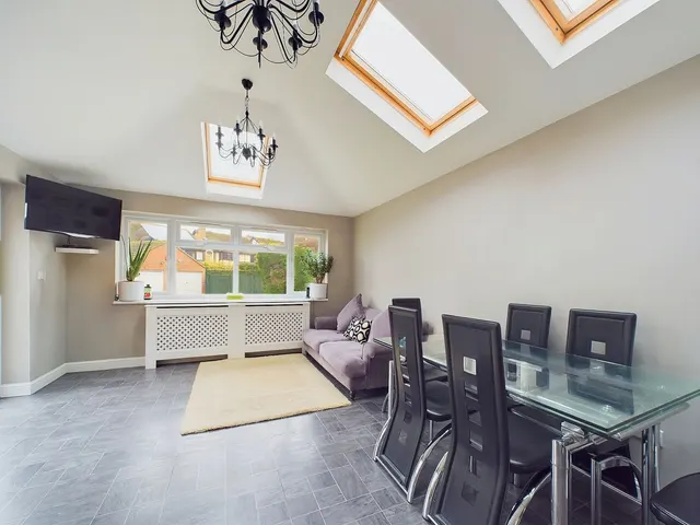 Wing Road, Linslade, LU7, photo 2