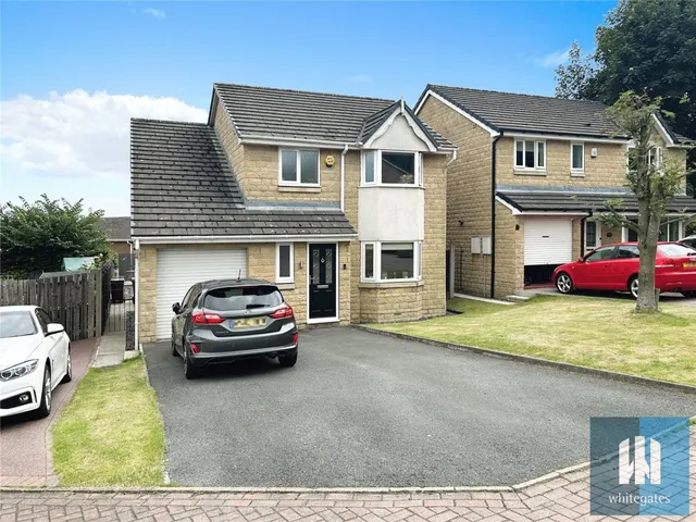 Gleneagles Way, Fixby, HD2, photo 1