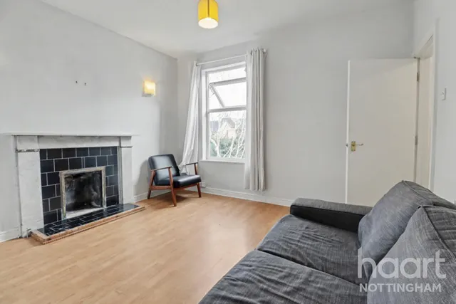 Henry Road, West Bridgford, NG2, photo 3