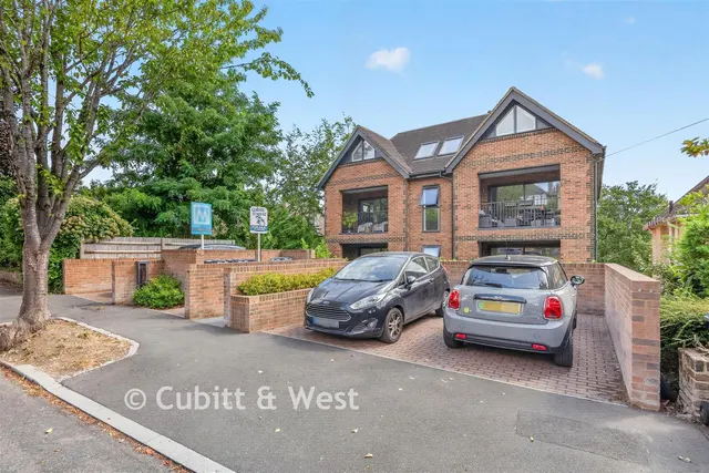 Woodcrest Road, Purley, CR8, photo 1