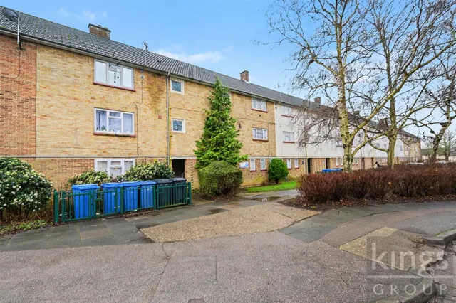 The Dashes, Harlow, photo 1