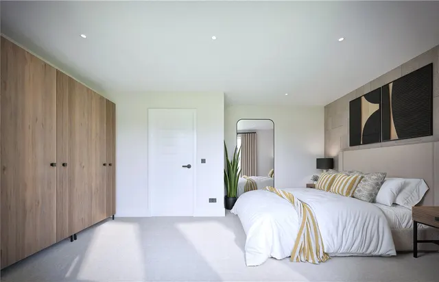 Putney Bridge Road, SW18, photo 3