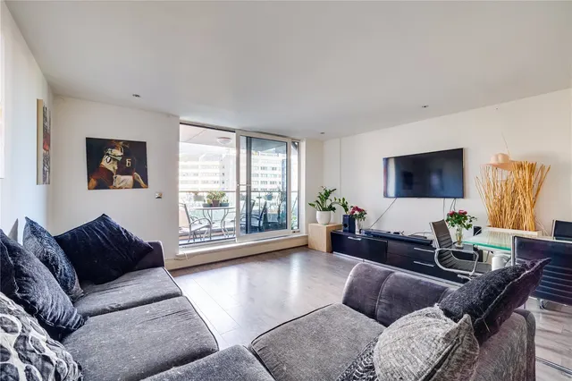 Harbour Reach, Imperial Wharf, SW6, photo 2