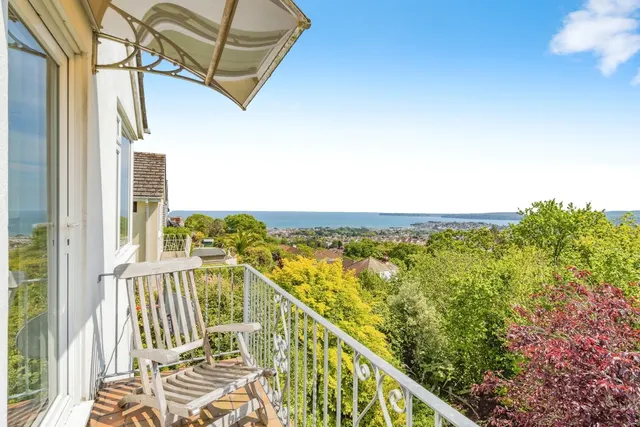 Dolphin Crescent, Paignton, TQ3, photo 2