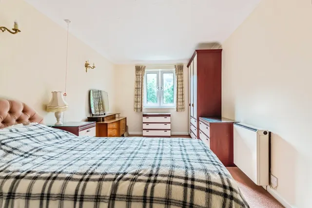Photo 2 — Bourne Court, Croydon Road, Caterham, Surrey, CR3