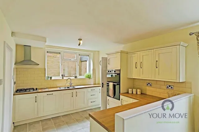 Photo 3 — Miller Crescent, Bilston, West Midlands, WV14