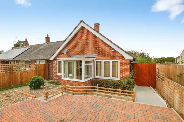 Haverhill Road, Stapleford, CAMBRIDGE, photo 1