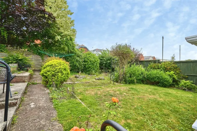 Alexandra Road, Cowes, PO31, photo 2