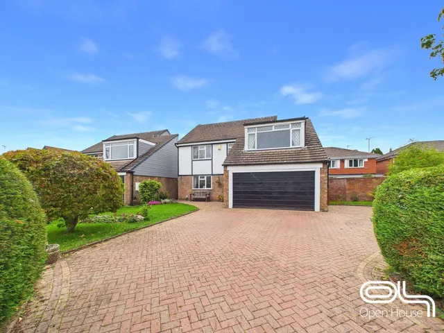 Green Road, Weston, ST18, photo 1