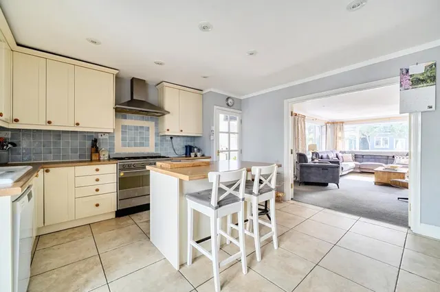 Black Bourton Road, Carterton, OX18, photo 3