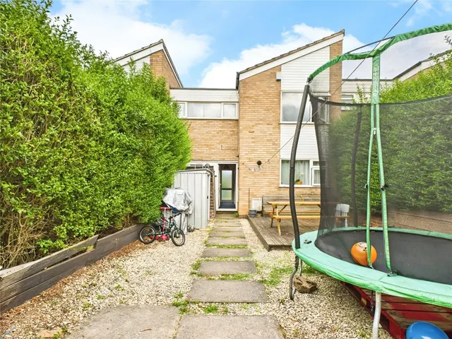 Teesdale Court, Beeston, NG9, photo 2