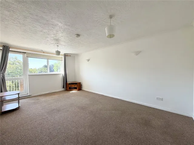 Photo 3 — Christchurch Road, Bournemouth, Dorset, BH1