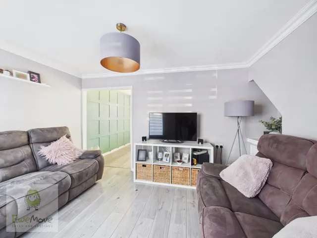 Windmill Street, Strood, ME2, photo 2