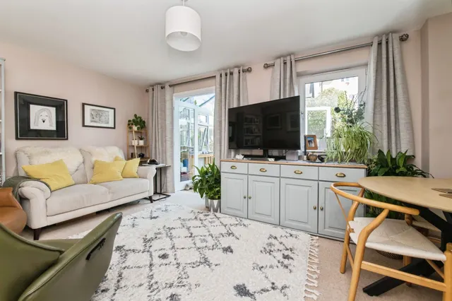 Petre Street, Axminster, EX13, photo 3