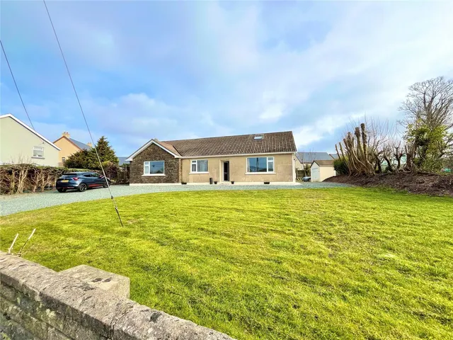 Valley Road, Saundersfoot, SA69, photo 1