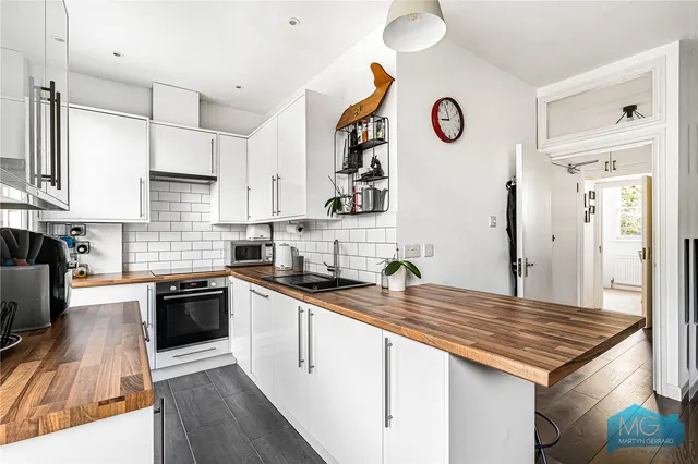 Hazellville Road, London, N19, photo 2