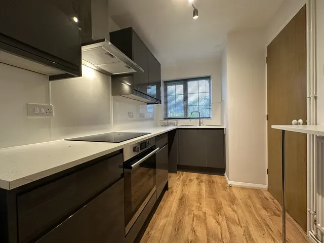 Derwent Close, St. Ives, PE27, photo 3