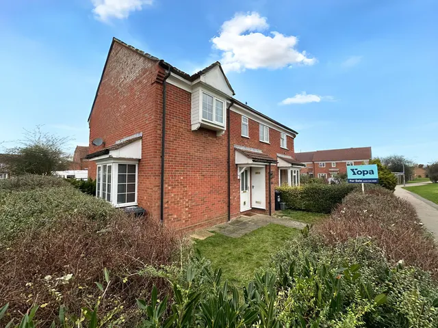 Derwent Close, St. Ives, PE27, photo 1