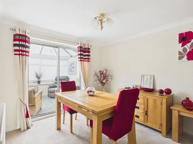 Meadow View, Elton, CH2, photo 3