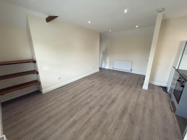 High Street, Molesworth, PE28, photo 3