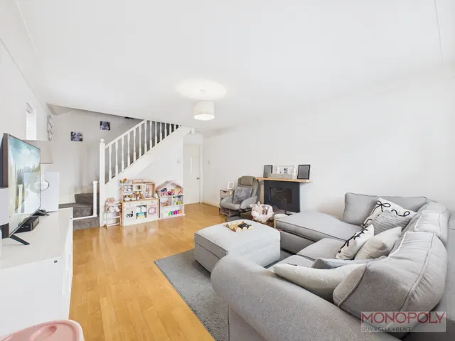 Halstonwood Close, Wrexham, LL13, photo 3