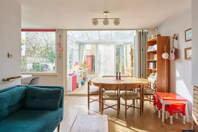 Queensbridge Road, Haggerston, E8, photo 1