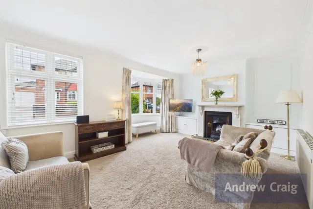 Whitby Avenue, South Bents, SR6, photo 2