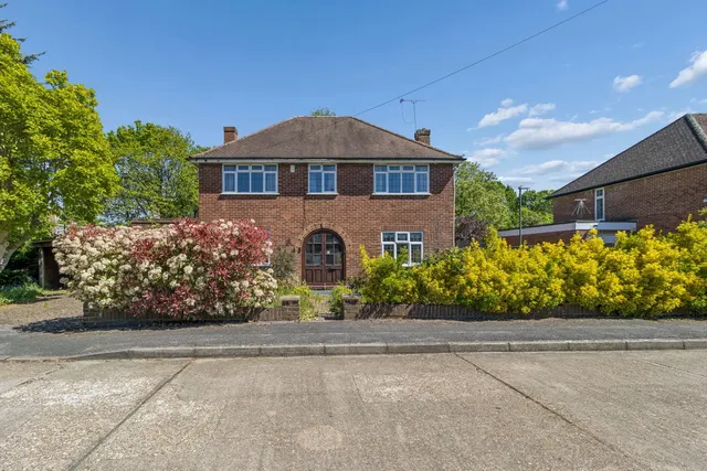 Starling Close, Pinner, HA5, photo 1
