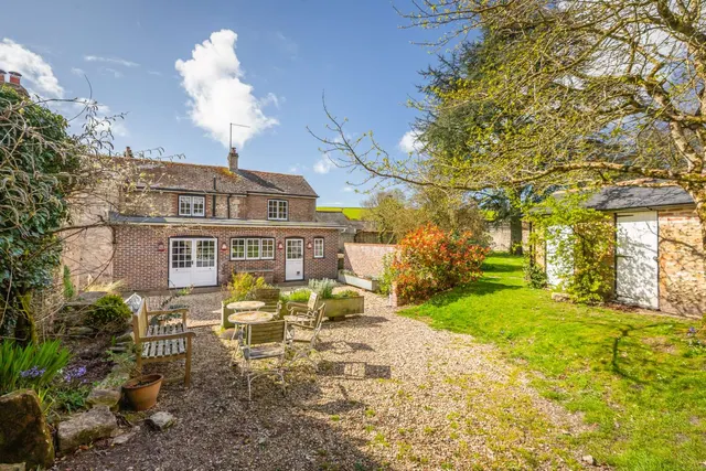 Photo 3 — Martinstown, Dorchester, Dorset, DT2 9LB