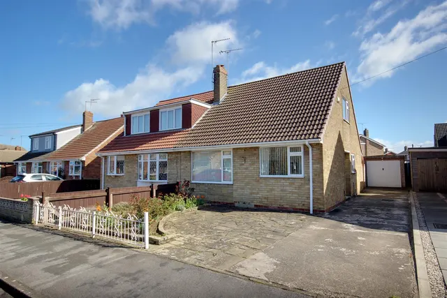 Chestnut Avenue, Beverley, photo 1