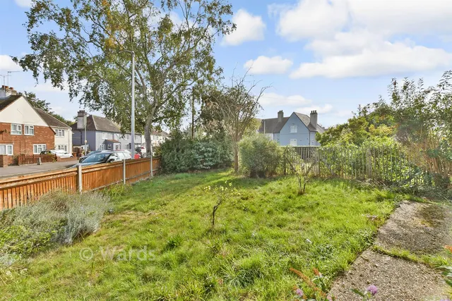 Sturdee Avenue, Gillingham, ME7, photo 1