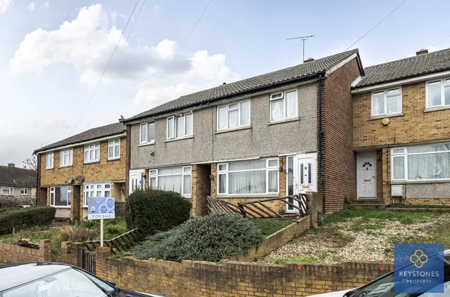 Highfield Road, Romford, RM5, photo 1