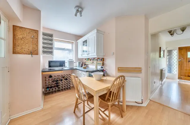 Tring Road, Dunstable, LU6, photo 3