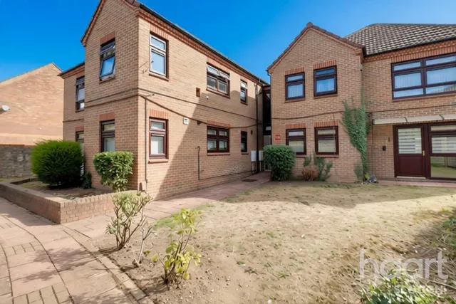 Montem Lane, Slough, SL1, photo 1