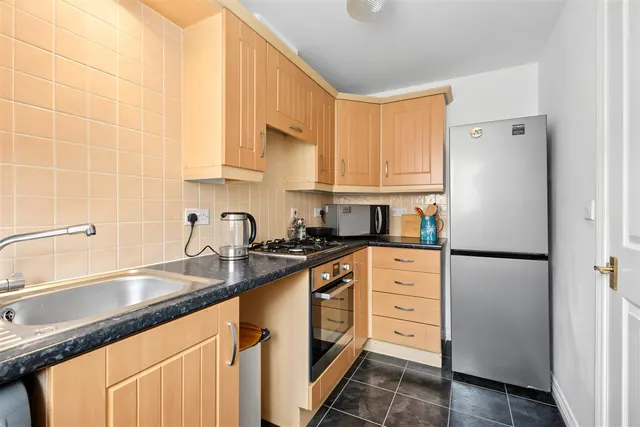 Murray Close, Nottingham, NG5, photo 2