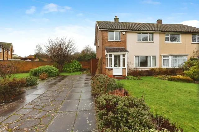 Lindridge Road, Sutton Coldfield, photo 1