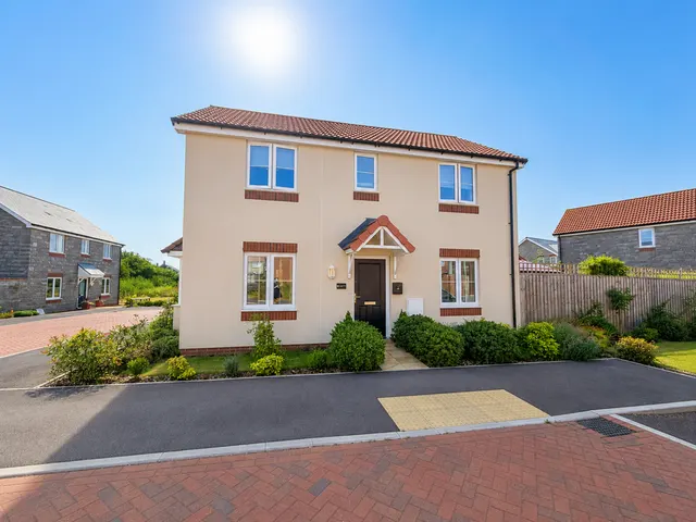 Lavender Lane, Somerton, photo 1