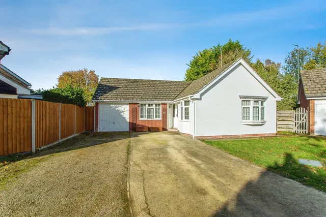 Mountbatten Drive, Leverington, Wisbech, photo 1