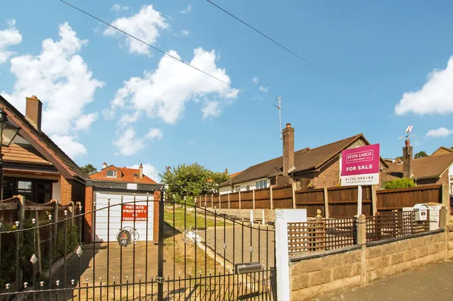 Plas Uchaf Avenue, Prestatyn, Denbishire, LL19 9NR, photo 1
