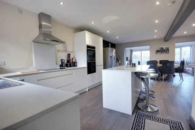 Hill Crest Drive, Beverley, HU17, photo 1