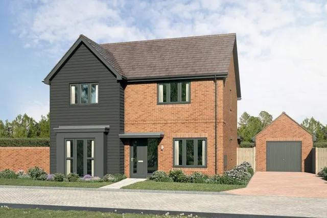 4 bedroom house, Buckler's Park, The Heights, RG45