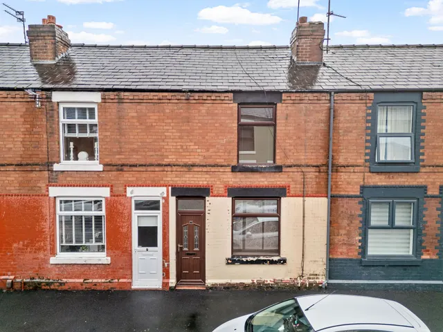 Slater Street, Warrington, WA4, photo 1