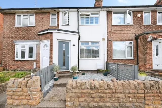 Bullace Road, Nottingham, NG3, photo 1