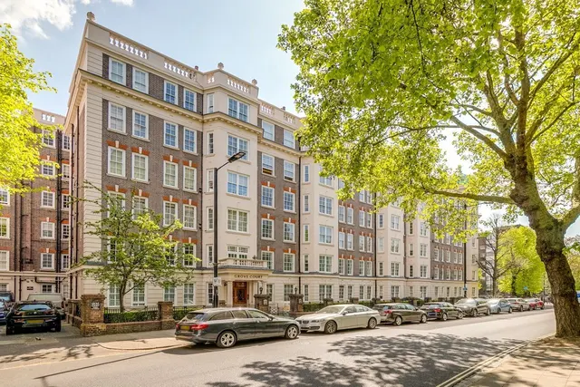 Grove Court, 24 Grove End Road, St John's Wood, London, NW8 9EN, photo 1