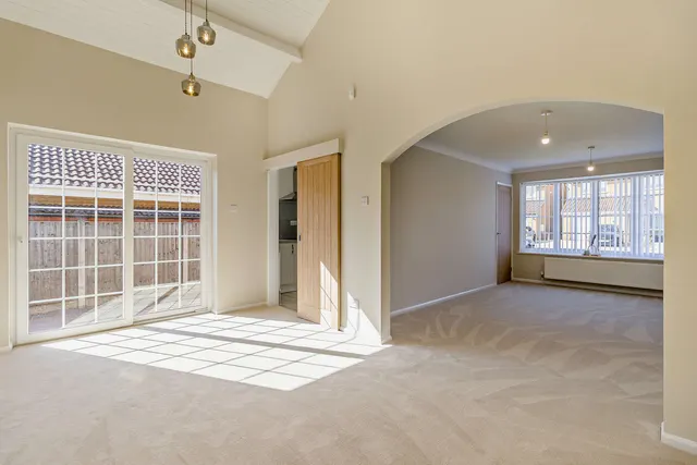Elmdale Drive, Doncaster, DN3, photo 2