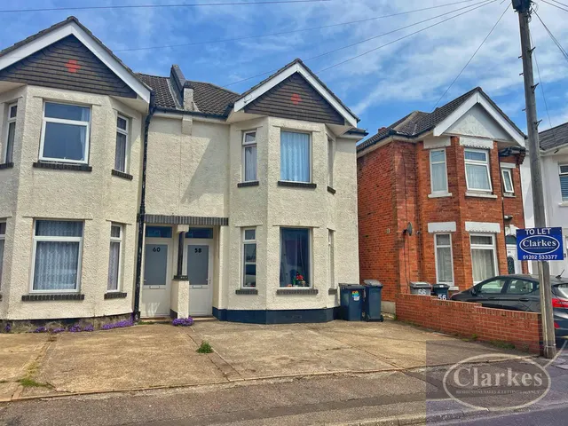 Stewart Road, Charminster, photo 1