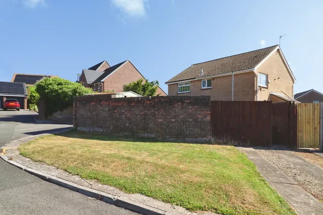 Hazelwood Drive, Cardiff, CF3, photo 3