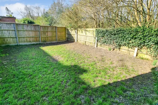 Photo 2 — May Crescent, Ash, Guildford, Surrey, GU12 6PS